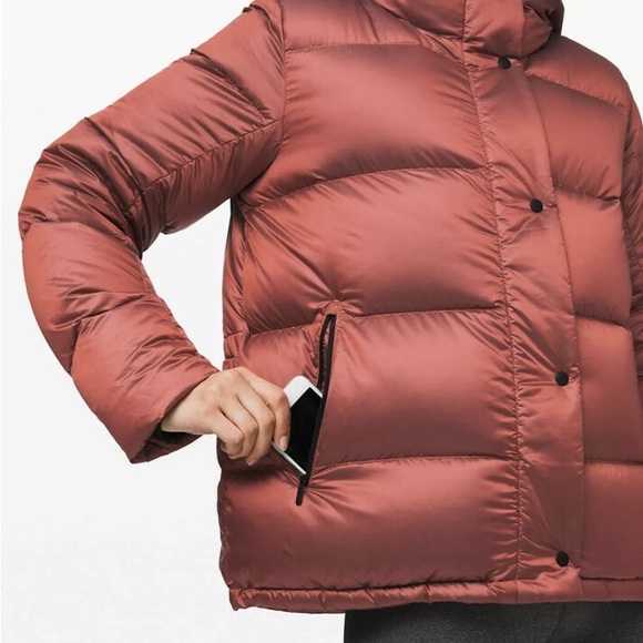 Lululemon Wunder puffer jacket size 4 - Picture 6 of 6